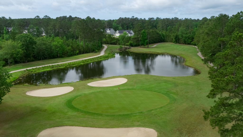 Colonial Charters - Hole 10